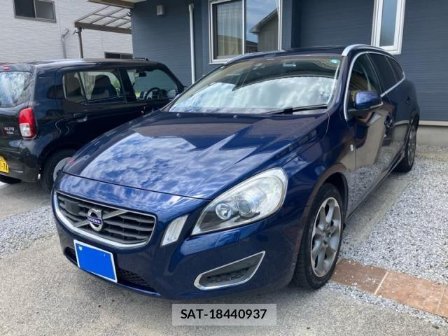 Volvo V60 2012-09 7252751-4
