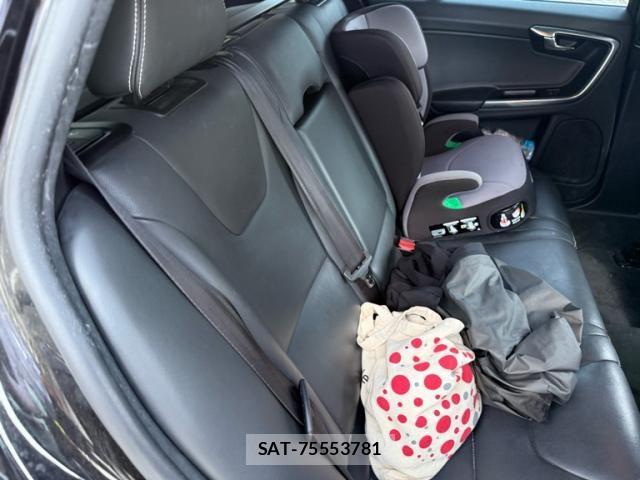 Volvo V60 2016-11 7252750-14