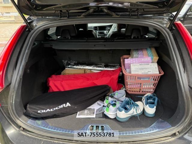 Volvo V60 2016-11 7252750-17