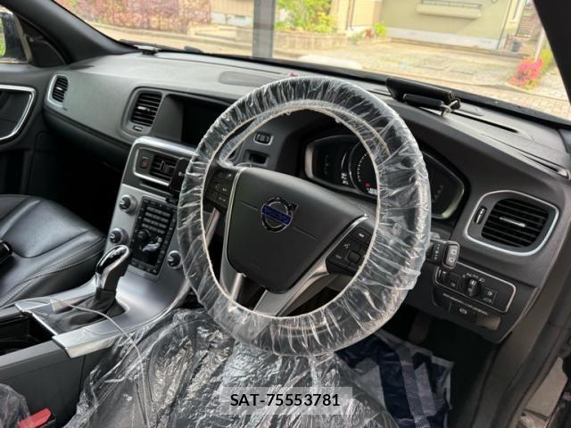 Volvo V60 2016-11 7252750-19