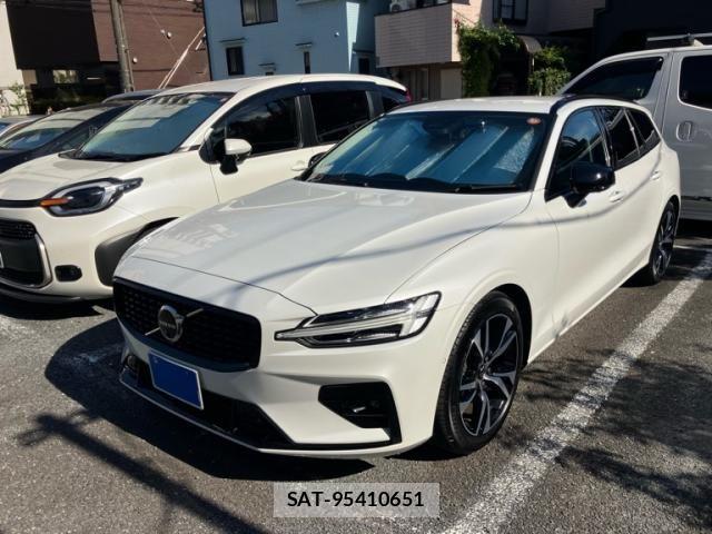 Volvo V60 2023-11 7273226-0