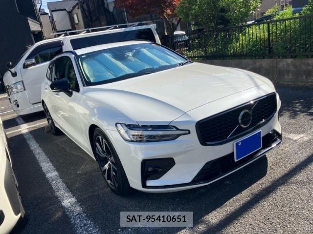 Volvo V60 2023-11 7273226-1