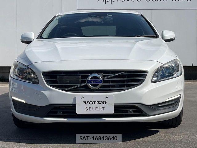 Volvo V60 2018-01 7273228-16