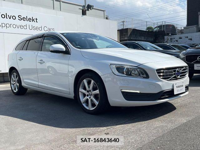 Volvo V60 2018-01 7273228-17