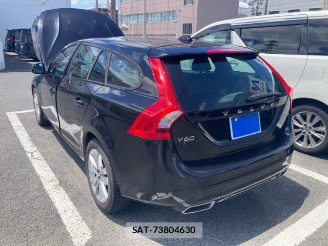 Volvo V60 2017-05 7273227-10