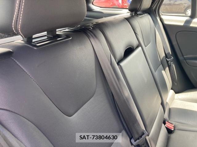 Volvo V60 2017-05 7273227-14