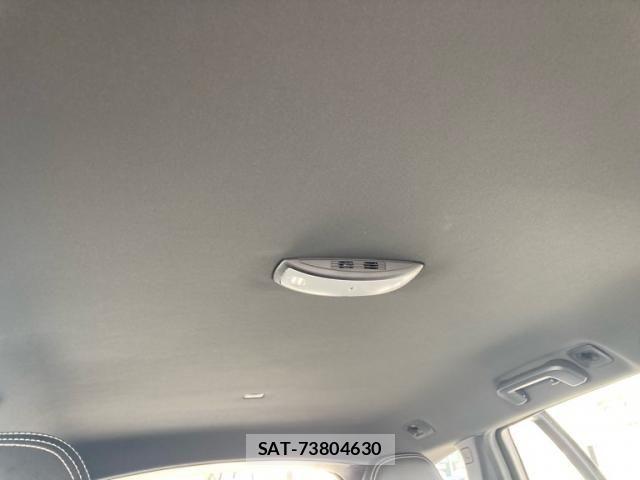 Volvo V60 2017-05 7273227-22