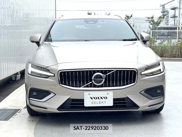 Volvo V60 2023-08 7330988-16