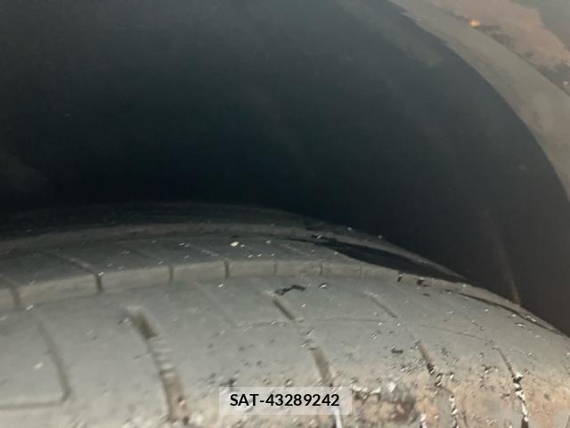 Volvo V60 2017-06 7330986-4