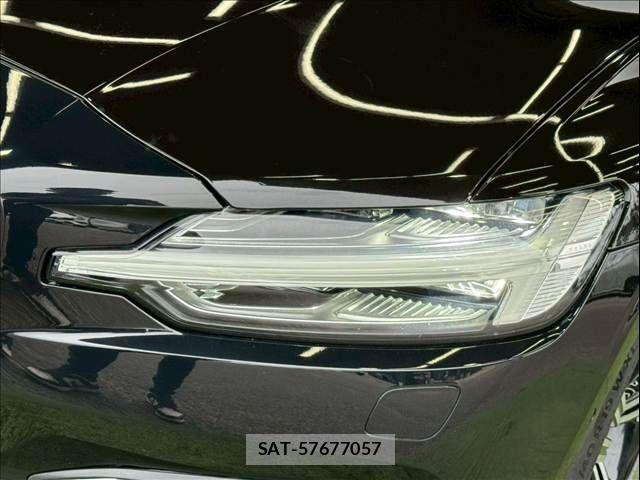 Volvo V60 2019-01 7360360-19