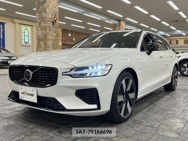 Volvo V60 2025-09 7360364-10