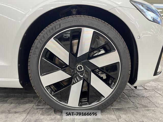 Volvo V60 2025-09 7360364-12