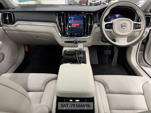 Volvo V60 2025-09 7360364-1
