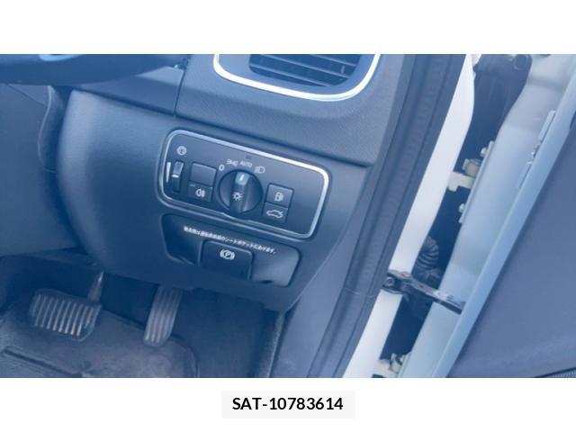 Volvo V60 2017-04 7394715-18