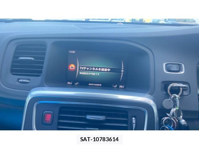 Volvo V60 2017-04 7394715-24