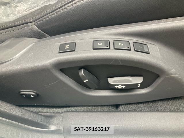Volvo V60 2015-11 7458685-15