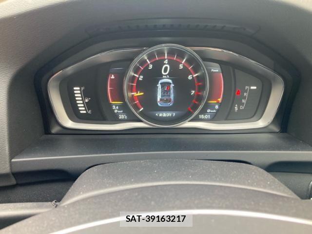 Volvo V60 2015-11 7458685-19