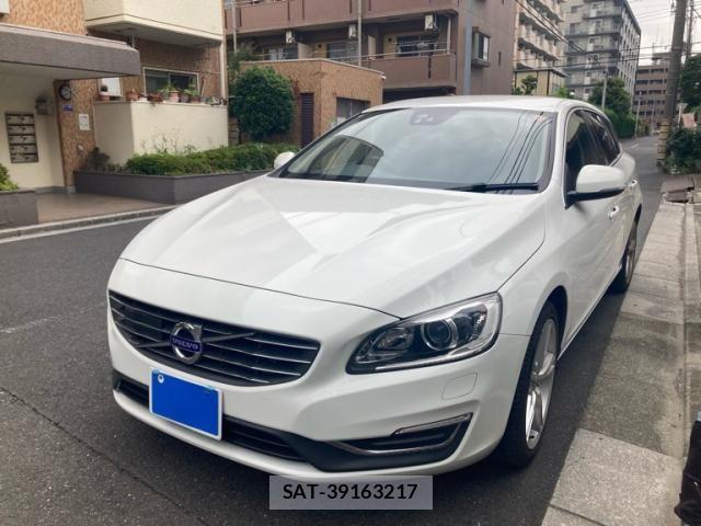 Volvo V60 2015-11 7458685-2
