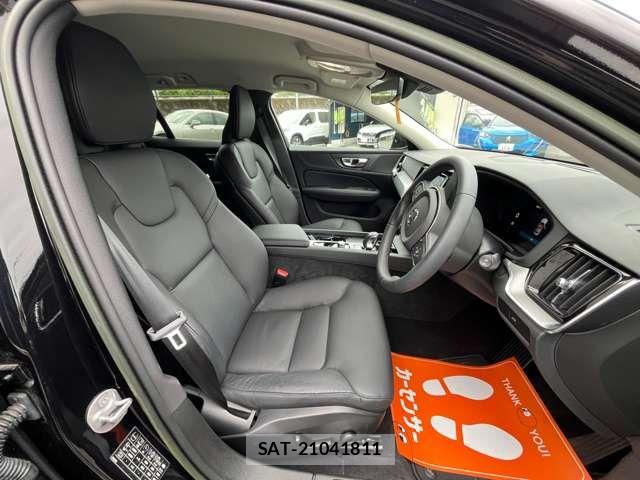 Volvo V60 2023-06 7503545-1