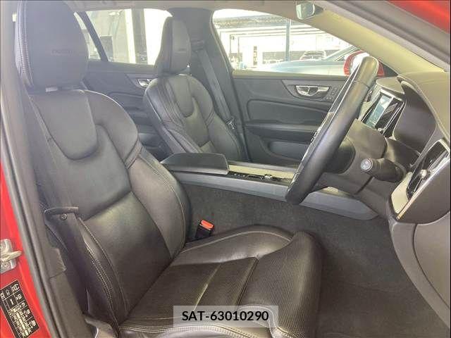 Volvo V60 2019-06 7503548-5