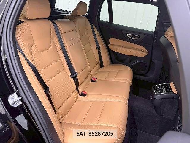Volvo V60 2019-07 7503546-9