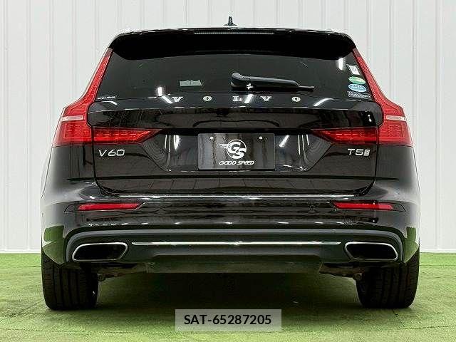 Volvo V60 2019-07 7503546-12