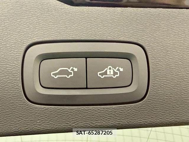 Volvo V60 2019-07 7503546-6