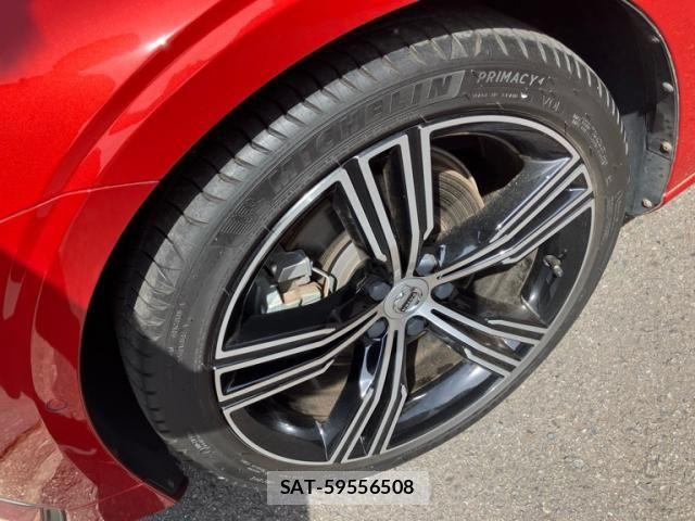 Volvo V60 2021-06 7510390-9