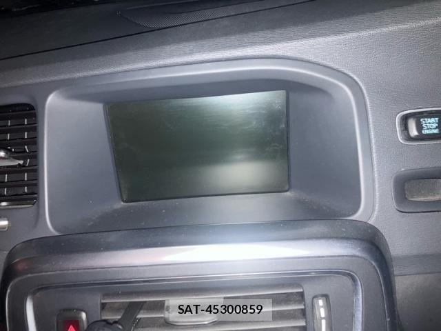 Volvo V60 2013-09 7621147-20