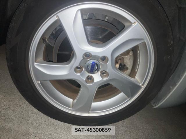 Volvo V60 2013-09 7621147-8