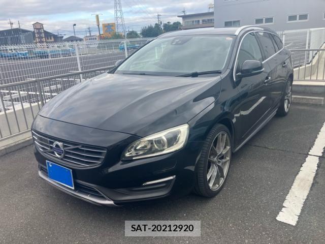 Volvo V60 2014-03 7621150-1