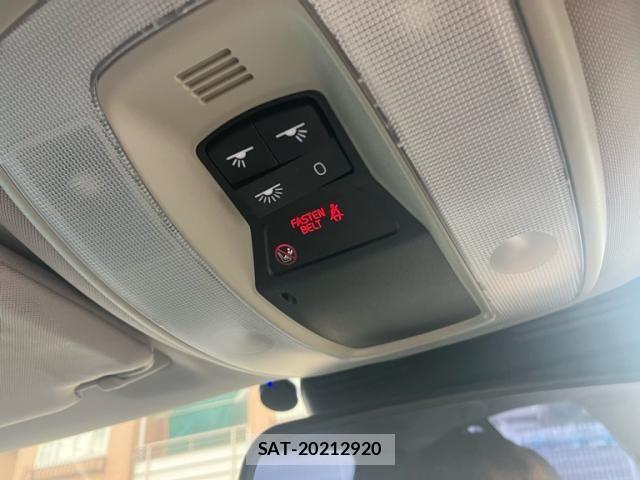 Volvo V60 2014-03 7621150-23