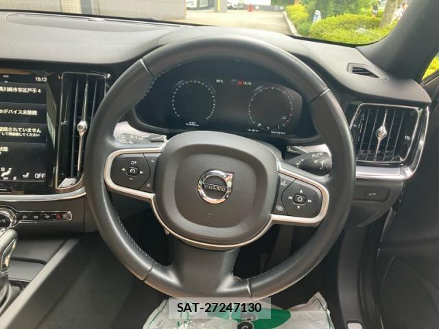 Volvo V60 2019-07 7621143-18
