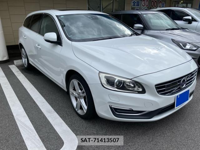 Volvo V60 2017-11 7621144-0