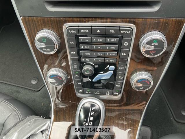 Volvo V60 2017-11 7621144-11