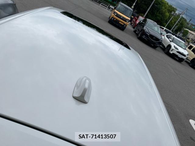 Volvo V60 2017-11 7621144-24