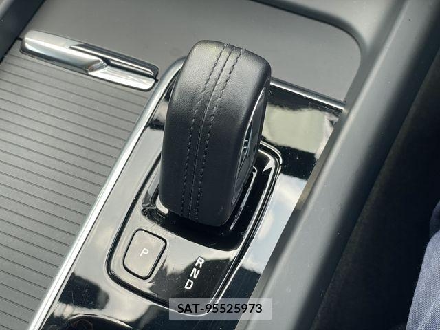 Volvo V60 2021-10 7621140-17