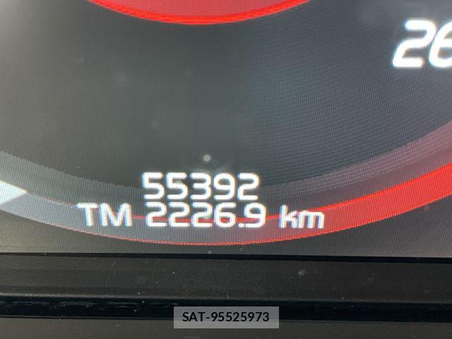 Volvo V60 2021-10 7621140-22