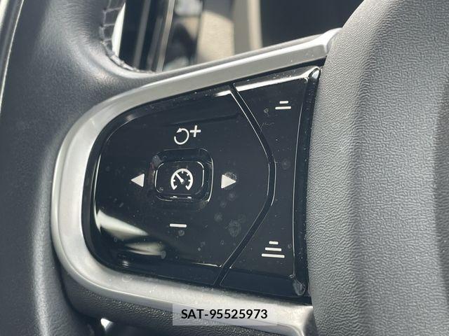 Volvo V60 2021-10 7621140-28
