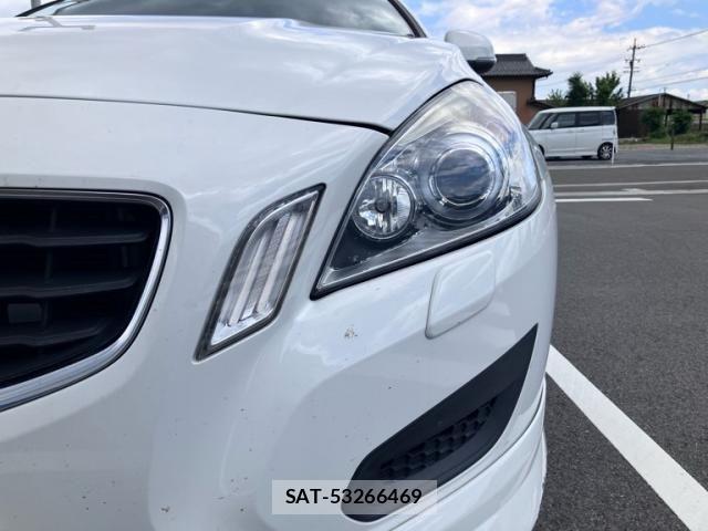 Volvo V60 2013-04 7621146-4