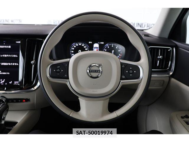 Volvo V60 2019-10 7730430-9