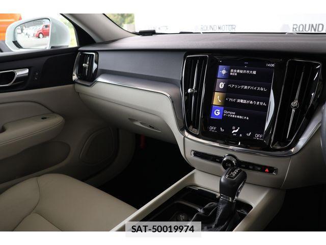 Volvo V60 2019-10 7730430-10