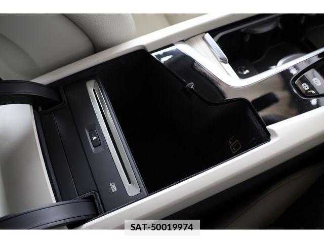 Volvo V60 2019-10 7730430-17