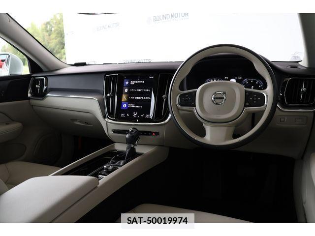 Volvo V60 2019-10 7730430-1