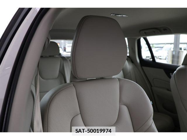 Volvo V60 2019-10 7730430-21