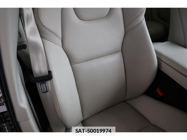 Volvo V60 2019-10 7730430-22