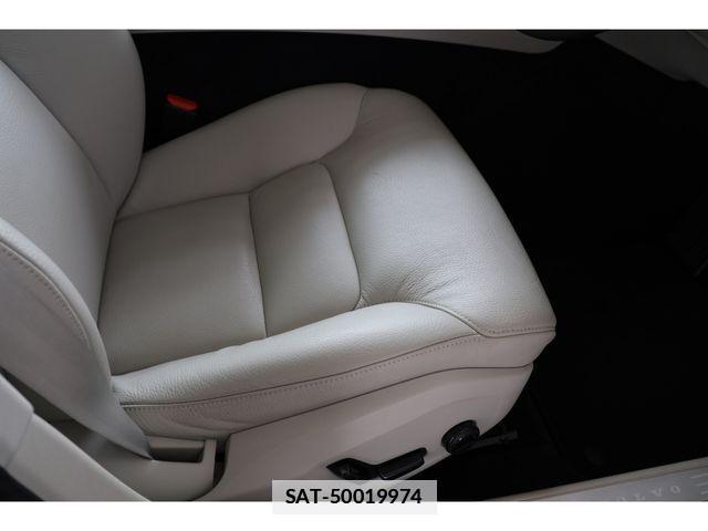 Volvo V60 2019-10 7730430-23