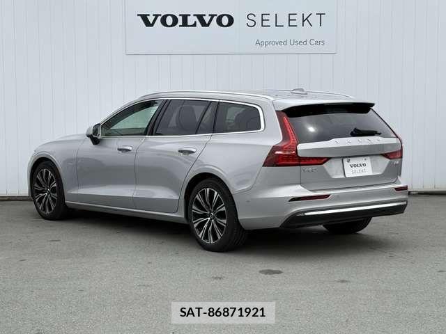 Volvo V60 2023-11 7730427-13