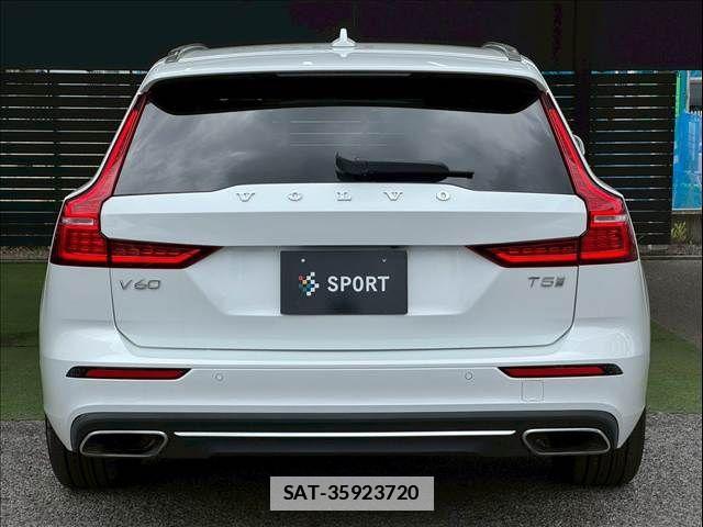 Volvo V60 2018-12 7730428-13
