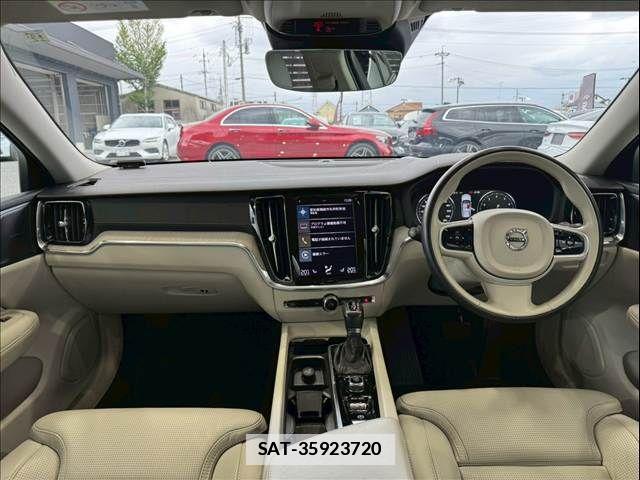 Volvo V60 2018-12 7730428-2